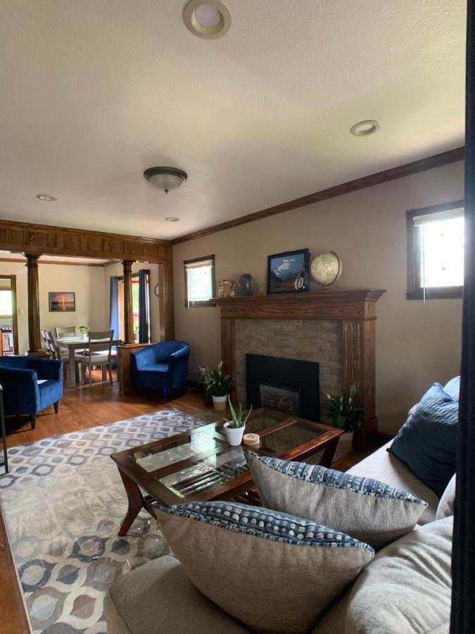 Private Room In West Highlands House 덴버 외부 사진